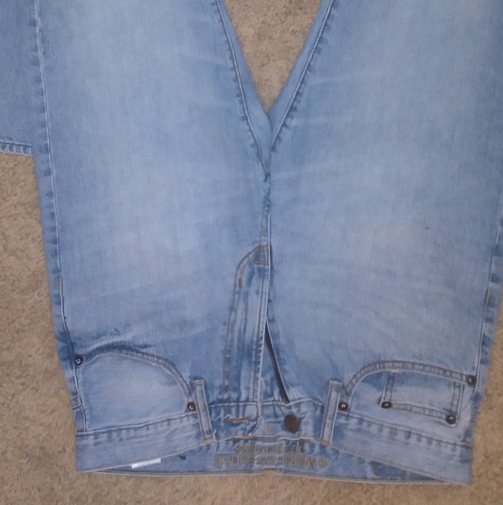 Jeans - Picture 2 of 2